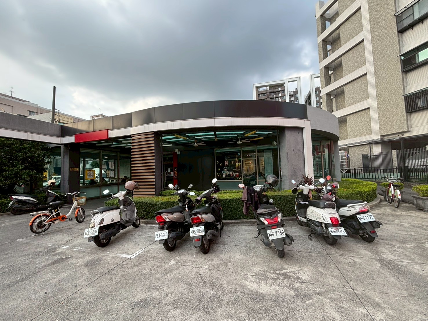 麥當勞｜自由店餐廳主要外觀